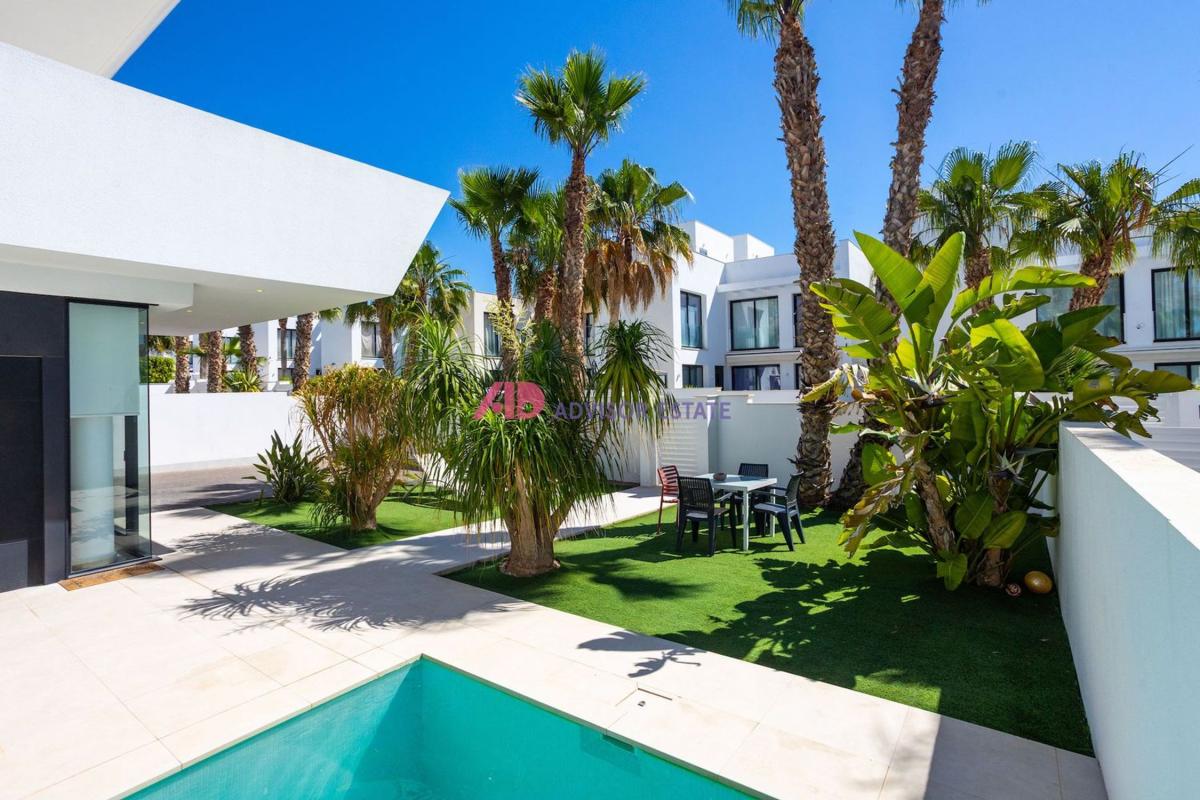 Property main view 12