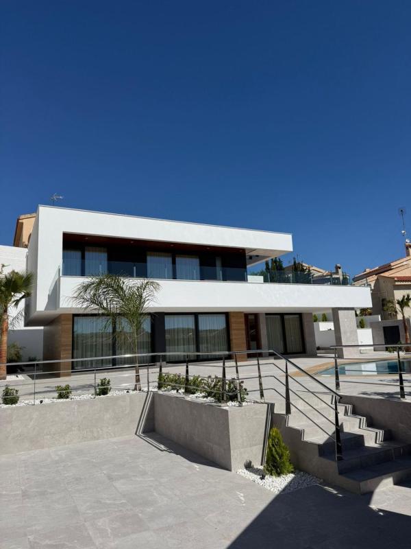 Property main view 1