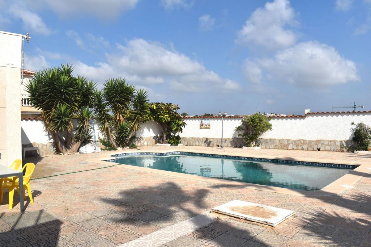 casas te koop in San Fulgencio | 3 slaapkamers H544867