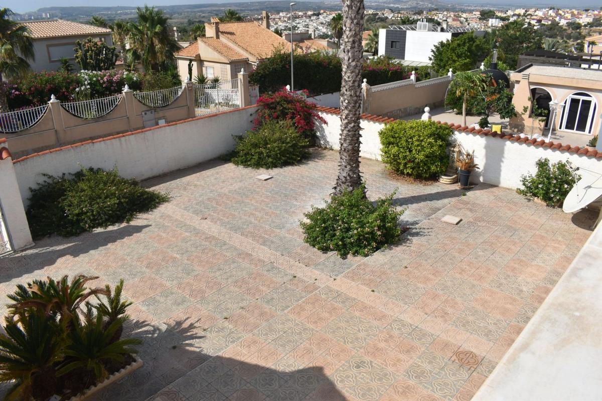casas te koop in San Fulgencio | 3 slaapkamers H544867