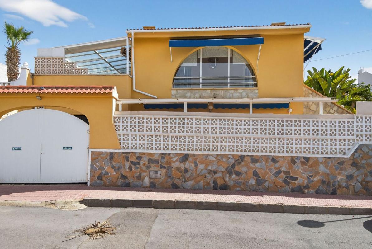 casas te koop in San Miguel de Salinas | 3 slaapkamers H521899
