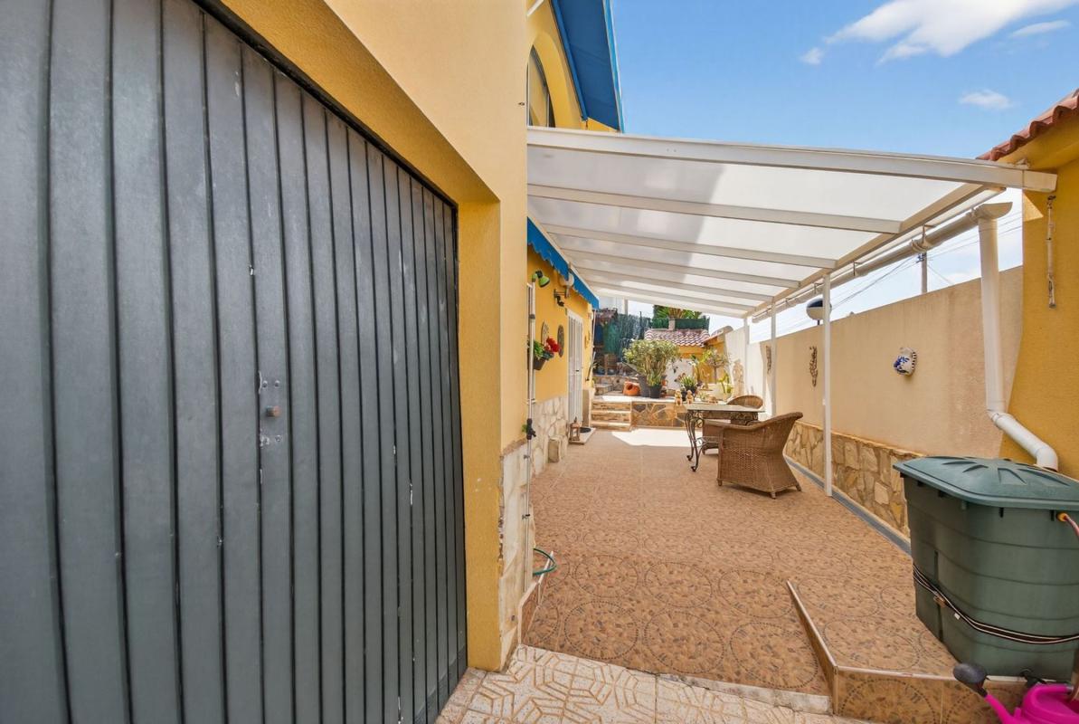 casas te koop in San Miguel de Salinas | 3 slaapkamers H521899
