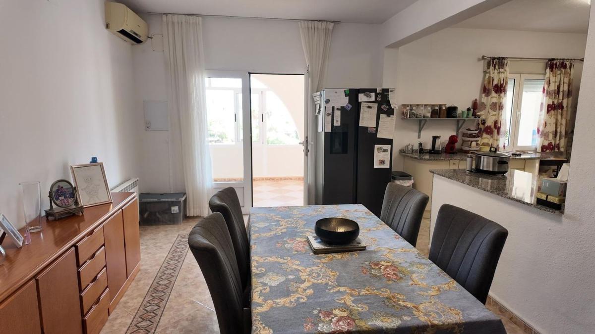 casas te koop in San Miguel de Salinas | 5 slaapkamers H599390