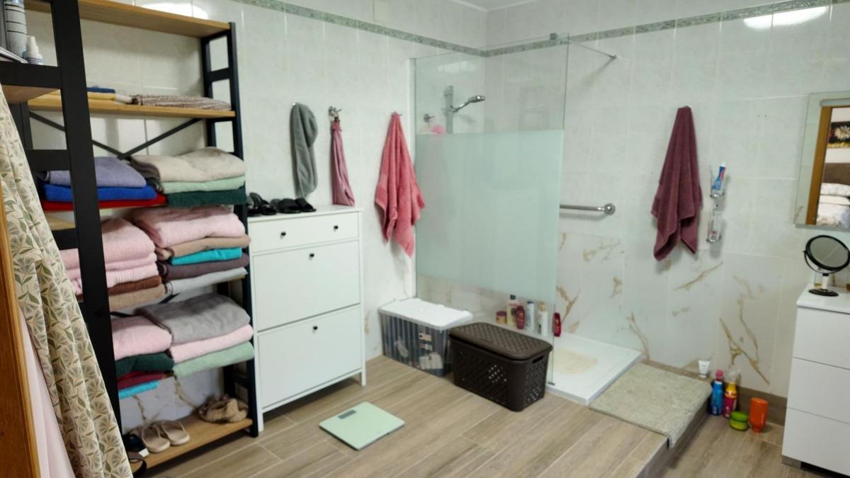 casas te koop in San Miguel de Salinas | 5 slaapkamers H599390