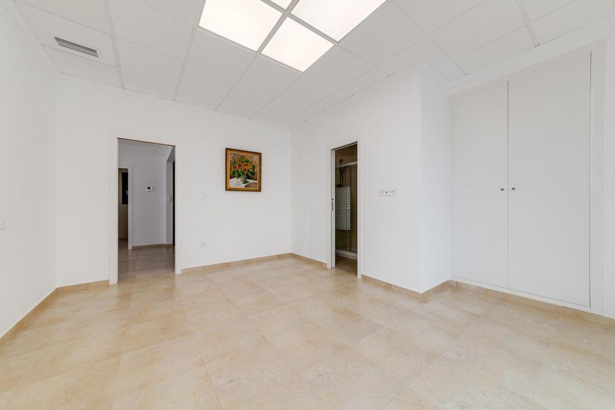 casas te koop in Torrevieja | 4 slaapkamers H480006