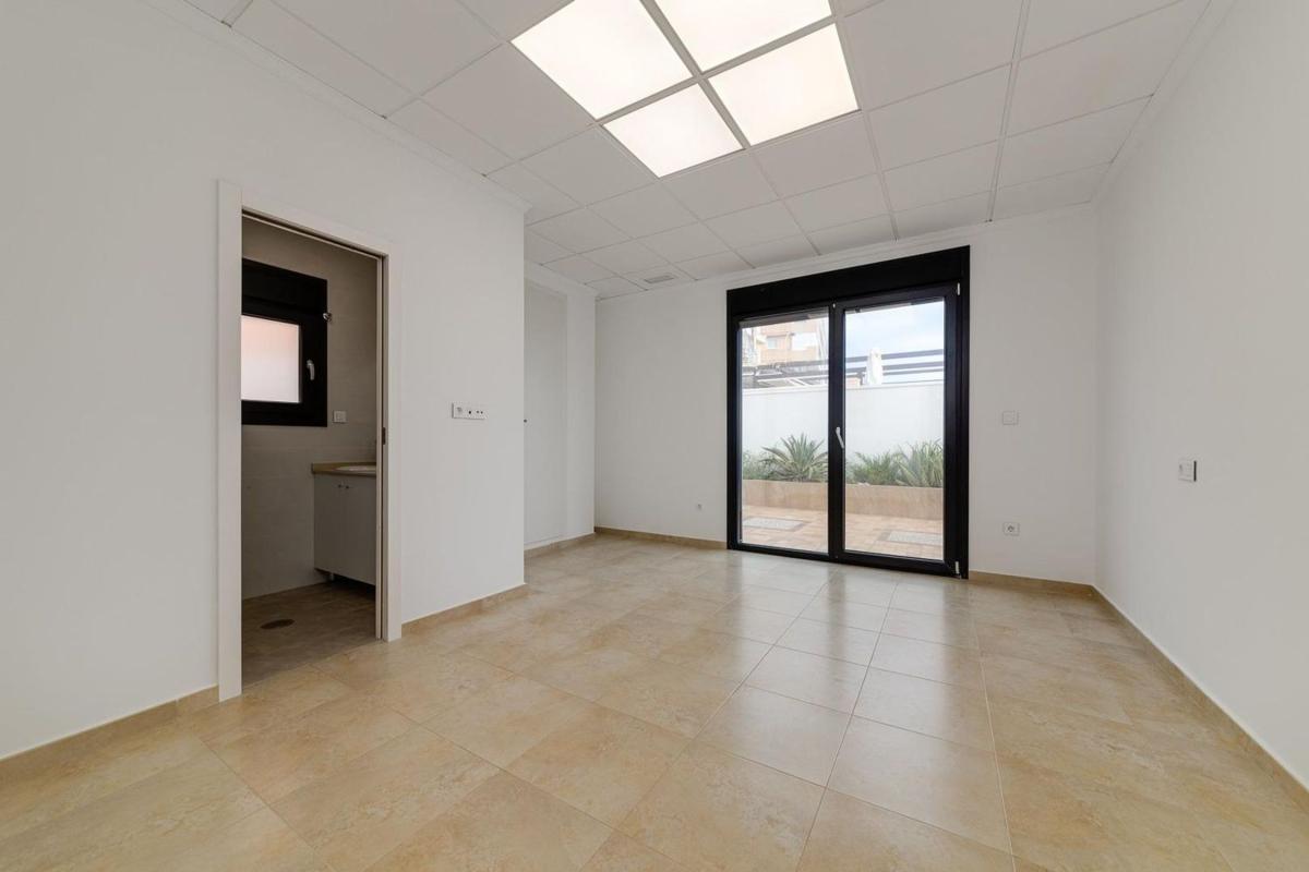 casas te koop in Torrevieja | 4 slaapkamers H480006