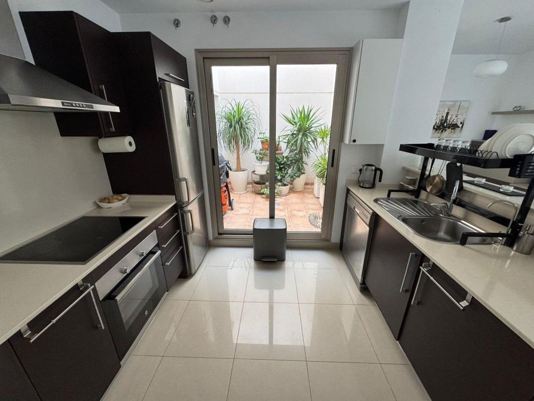 Property main view 4