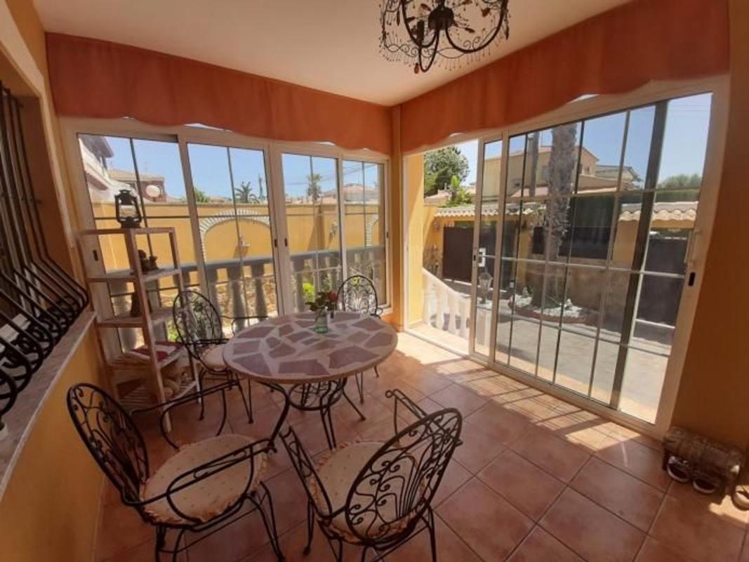 casas te koop in Torrevieja | 6 slaapkamers H588218