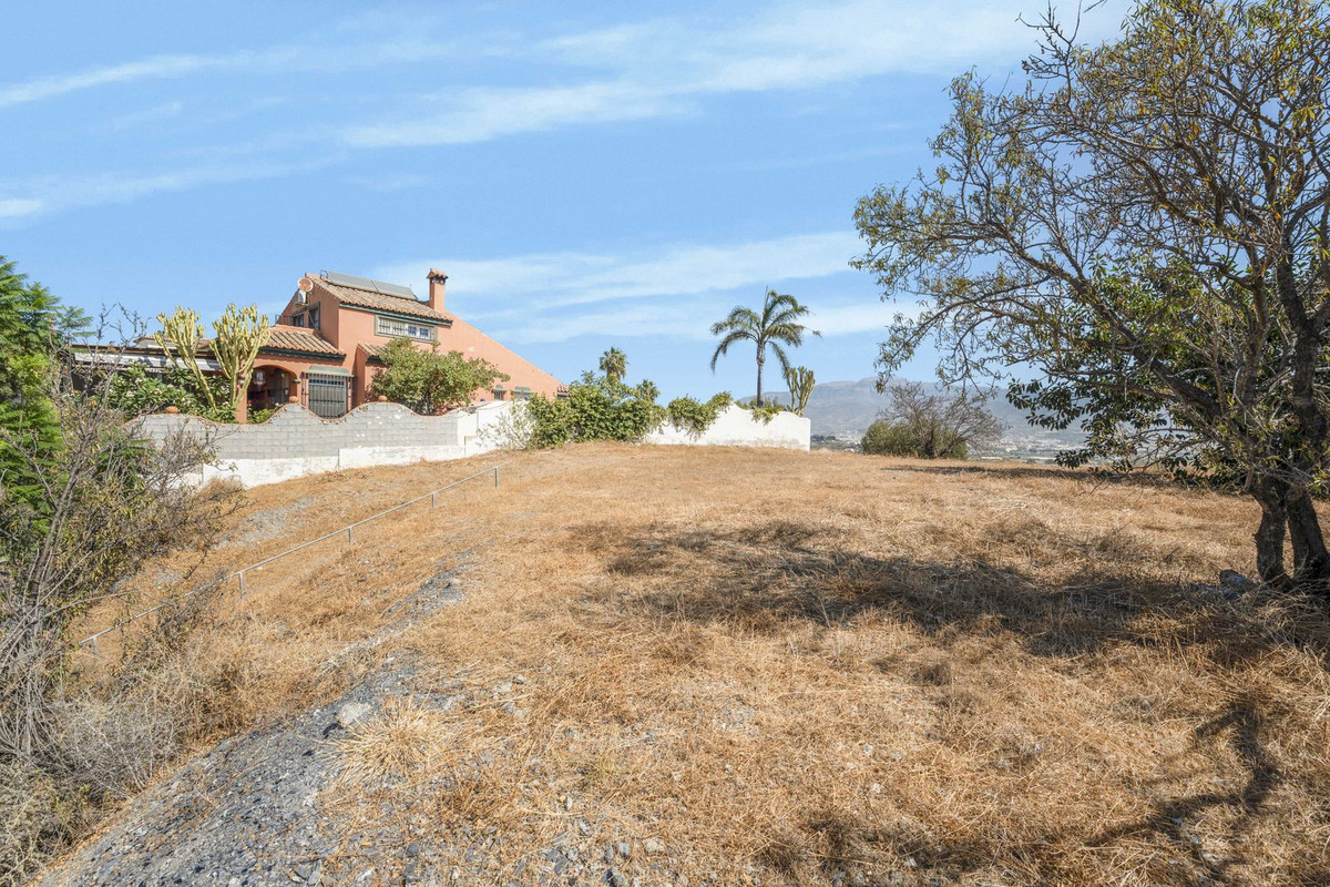 Percelen te koop in Almayate | 0 slaapkamers H5145109
