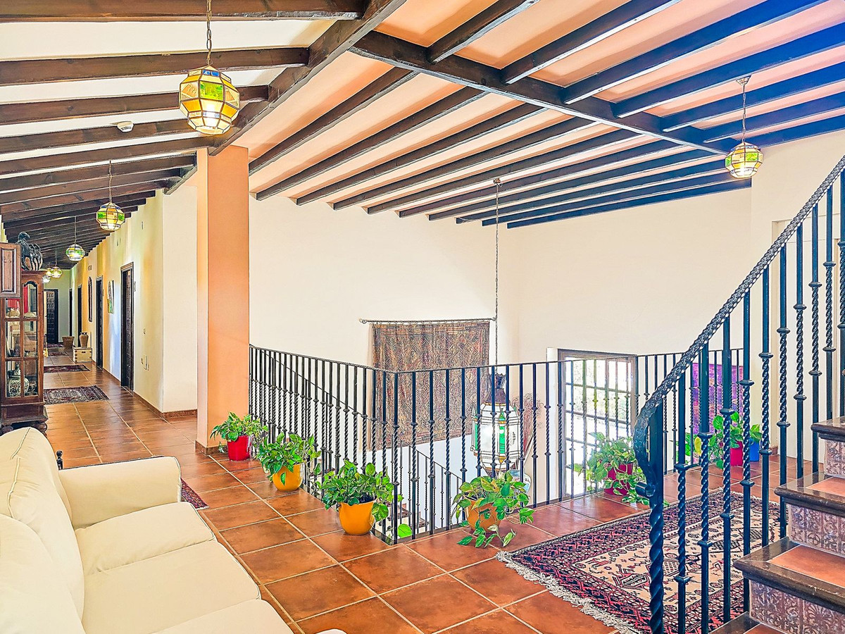 Property main view 36