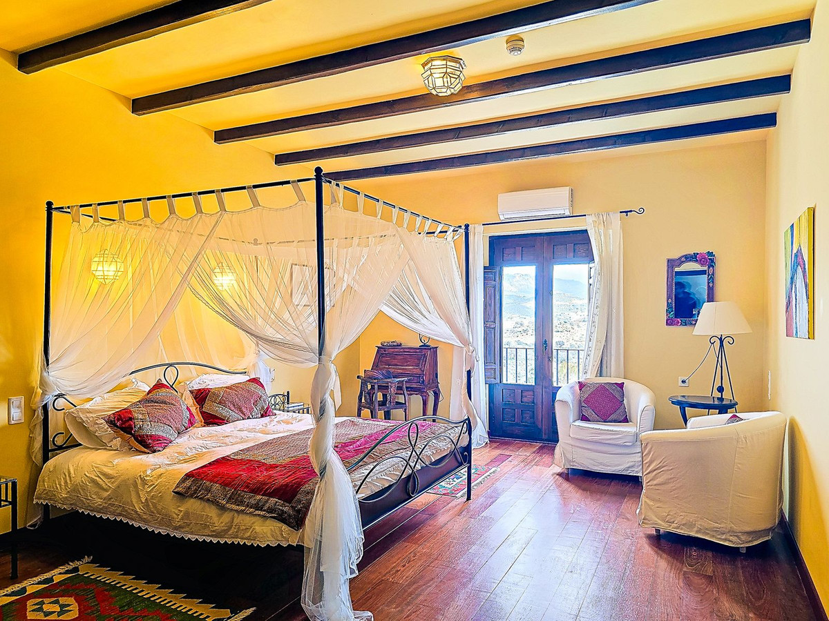 Property main view 43