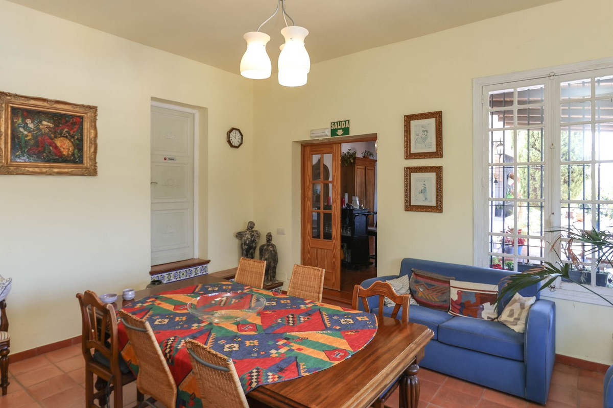 Property main view 124