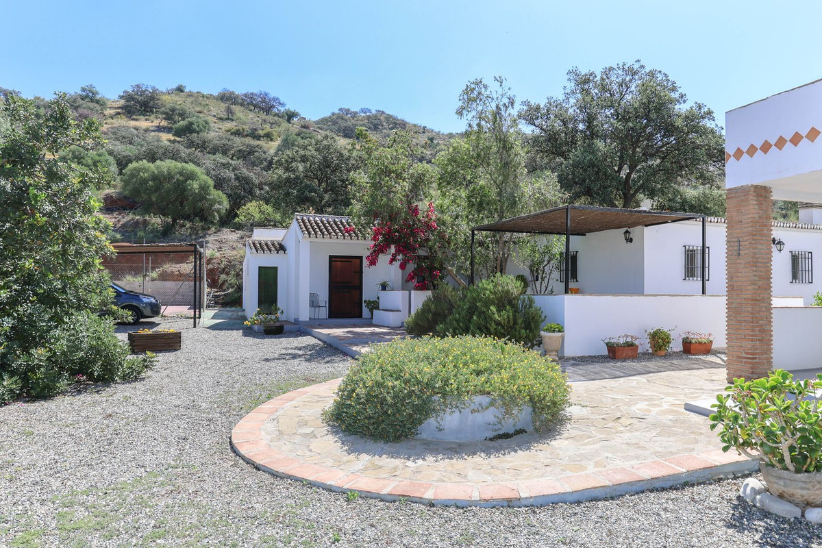 Property main view 54