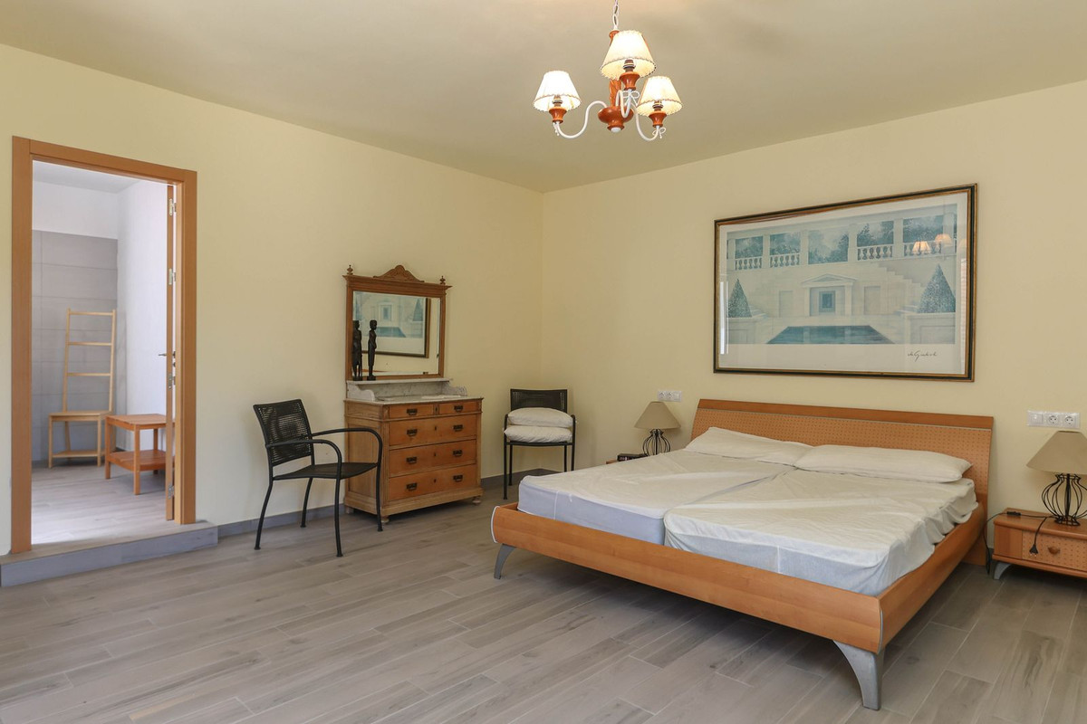 Property main view 73