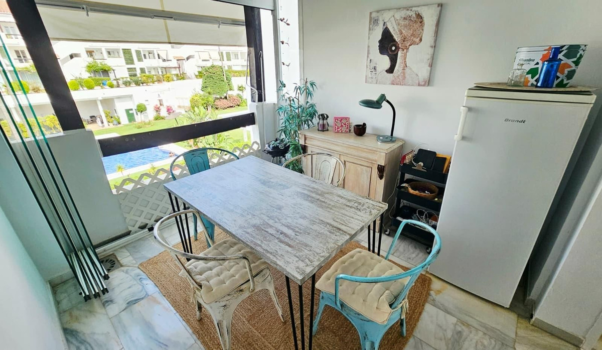 Winkel te koop in Bel Air | 3 slaapkamers H5478877