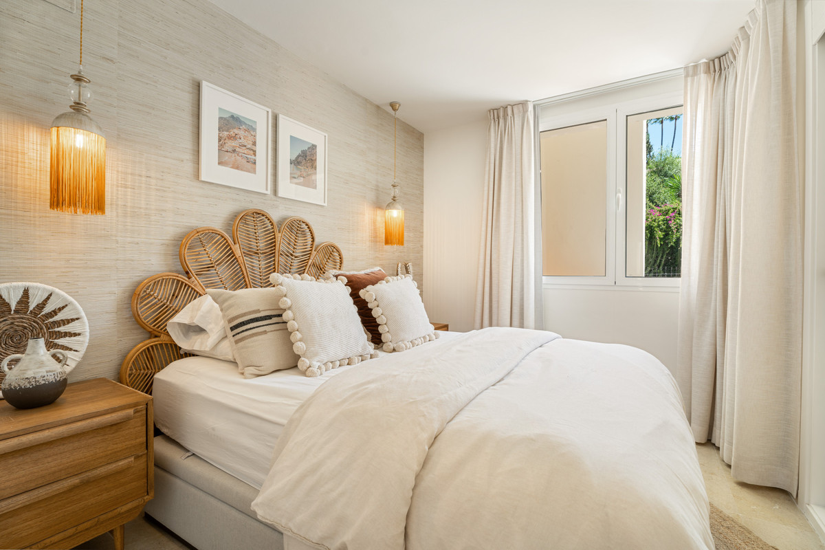 Apartment for sale in Benahavís | 3 bedrooms H5131765