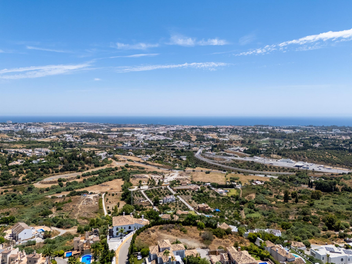 Apartment for sale in Benahavís | 3 bedrooms H5131765