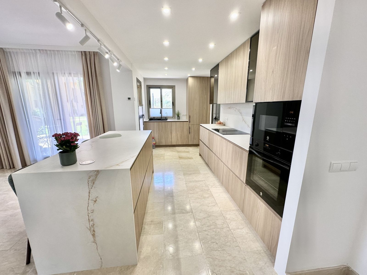 Restaurant te koop in Benahavís | 3 slaapkamers H5399989