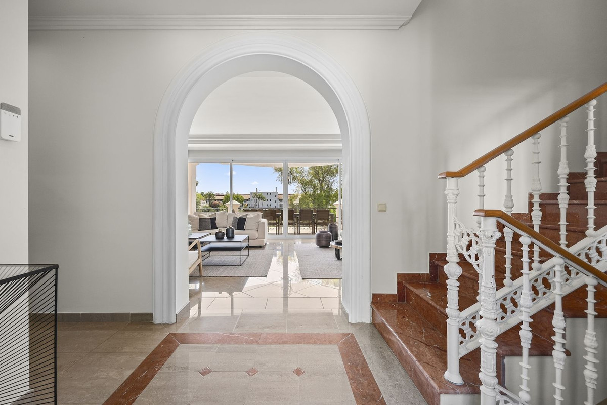 Huis te koop in Benahavís | 8 slaapkamers H5423182