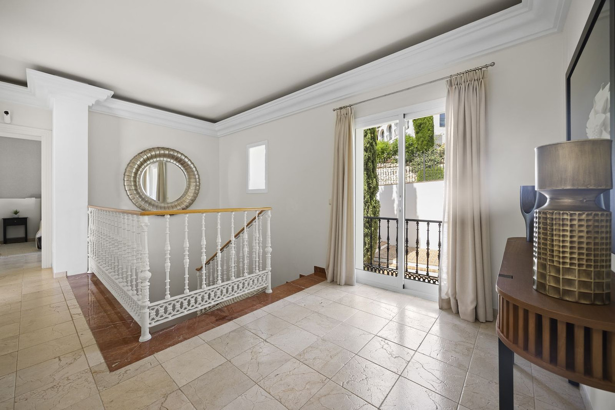 Huis te koop in Benahavís | 8 slaapkamers H5423182