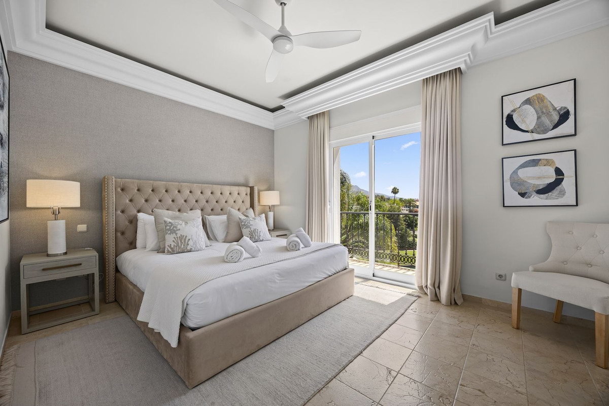 Huis te koop in Benahavís | 8 slaapkamers H5423182