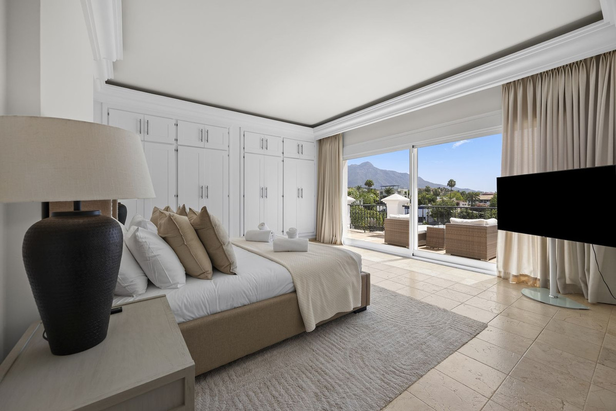 Huis te koop in Benahavís | 8 slaapkamers H5423182