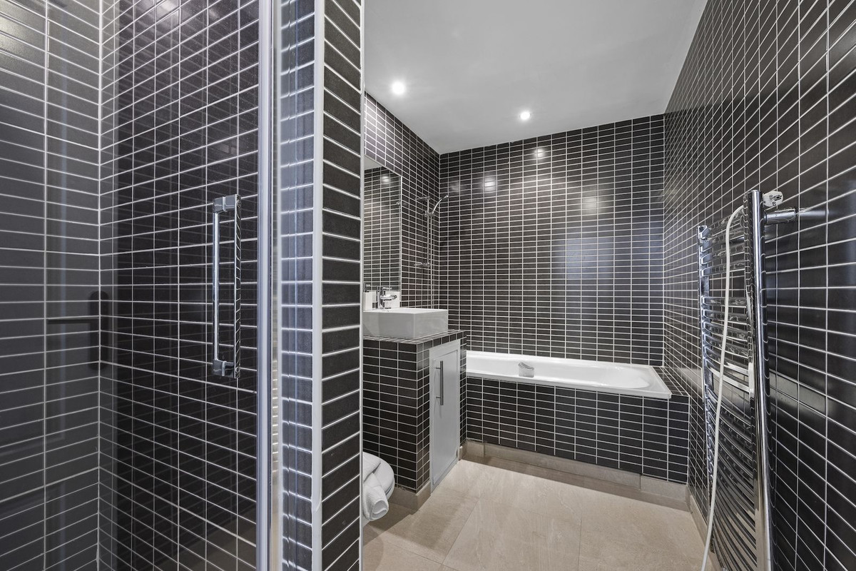Huis te koop in Benahavís | 8 slaapkamers H5423182