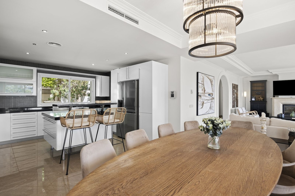 Huis te koop in Benahavís | 8 slaapkamers H5423182