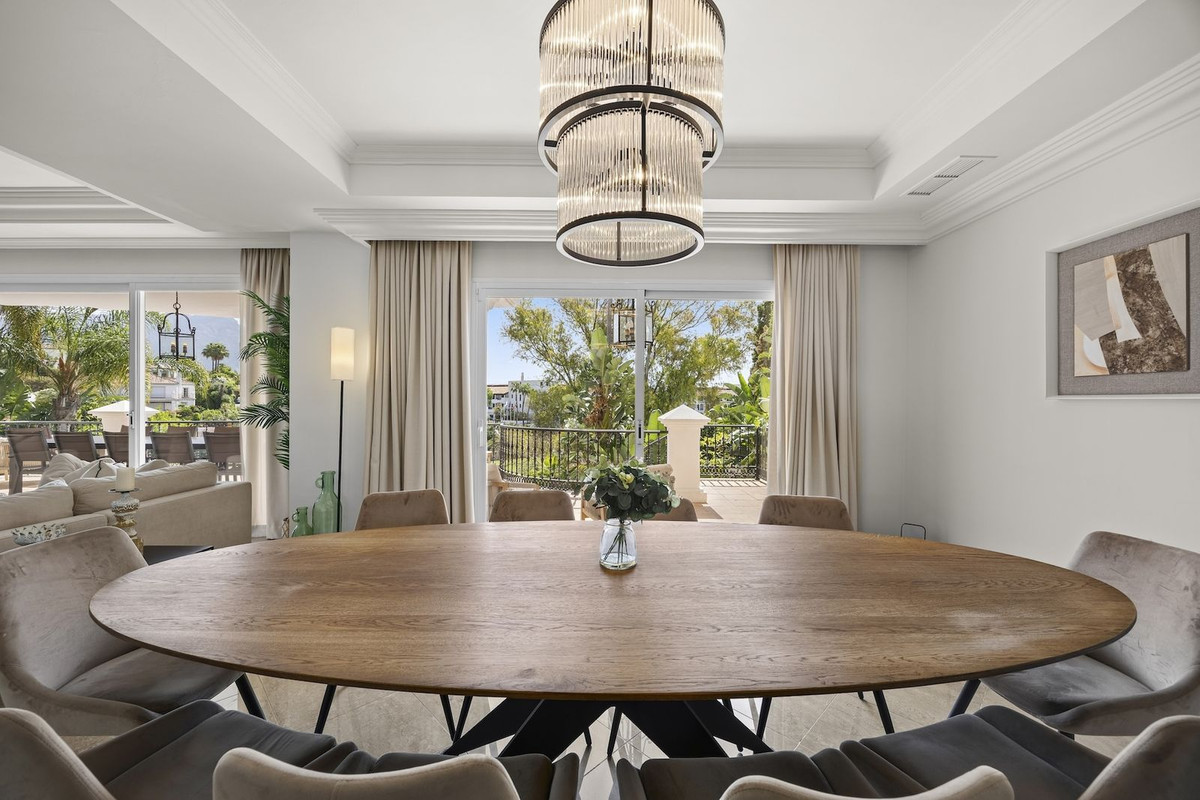 Huis te koop in Benahavís | 8 slaapkamers H5423182