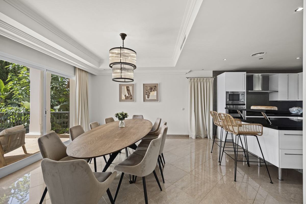 Huis te koop in Benahavís | 8 slaapkamers H5423182