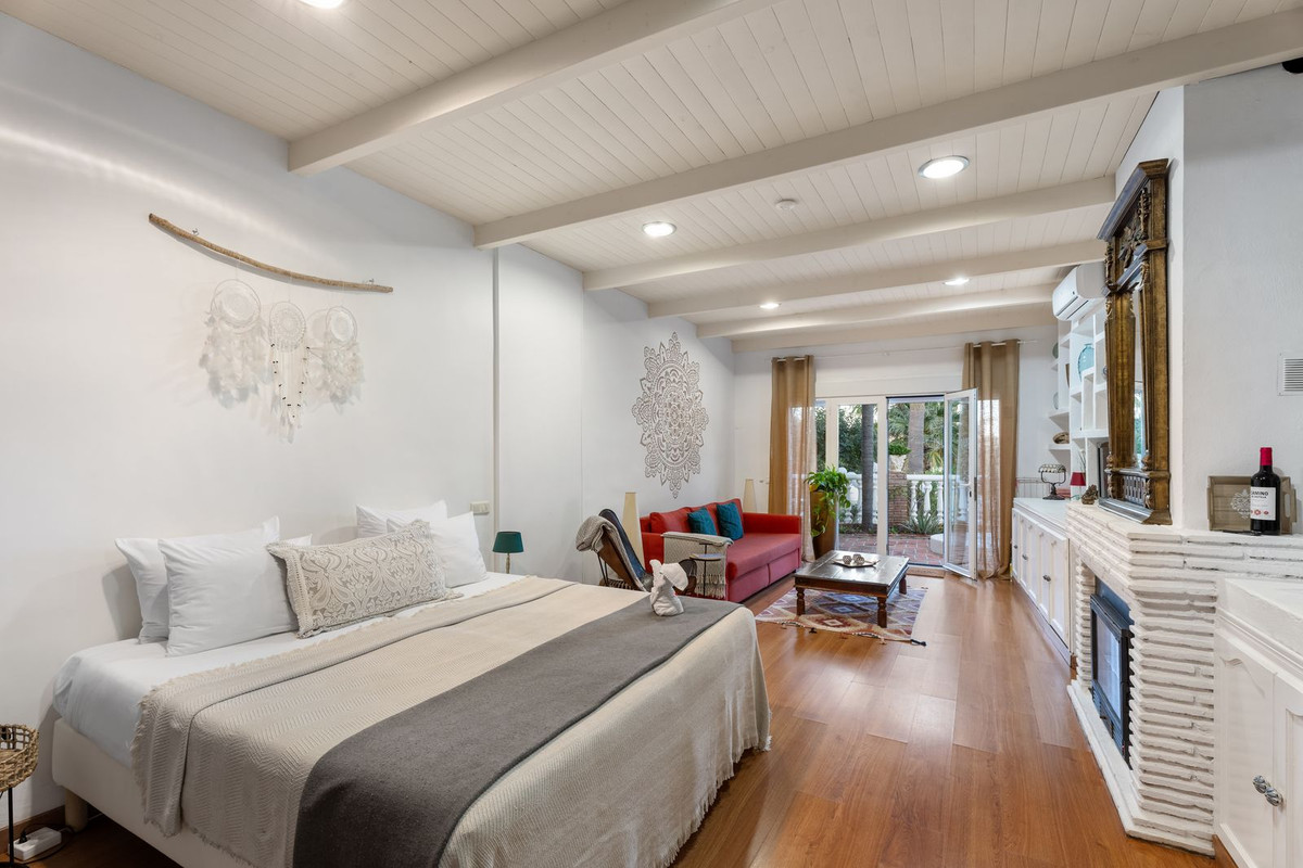 Property main view 36