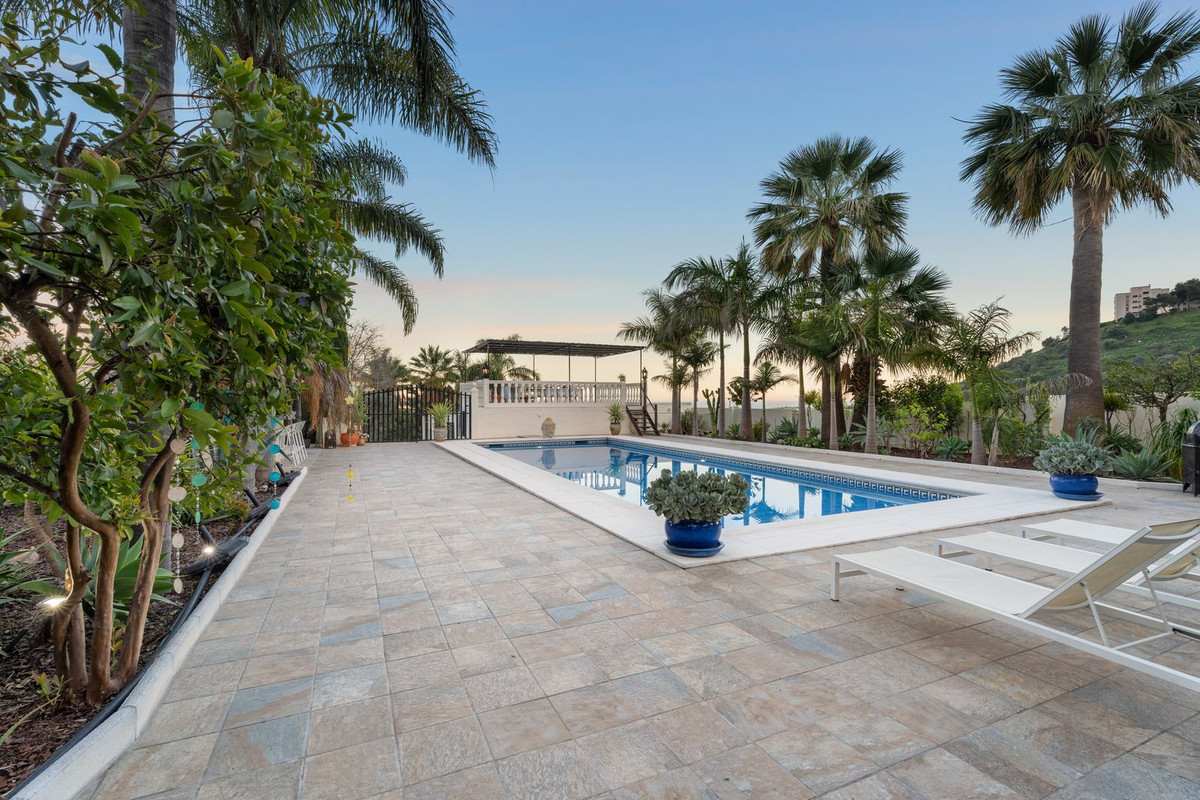 Property main view 44