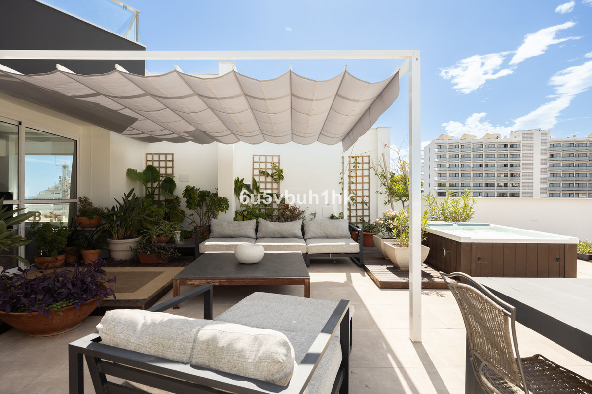Appartement te koop in Benalmadena Costa | 2 slaapkamers H5485972
