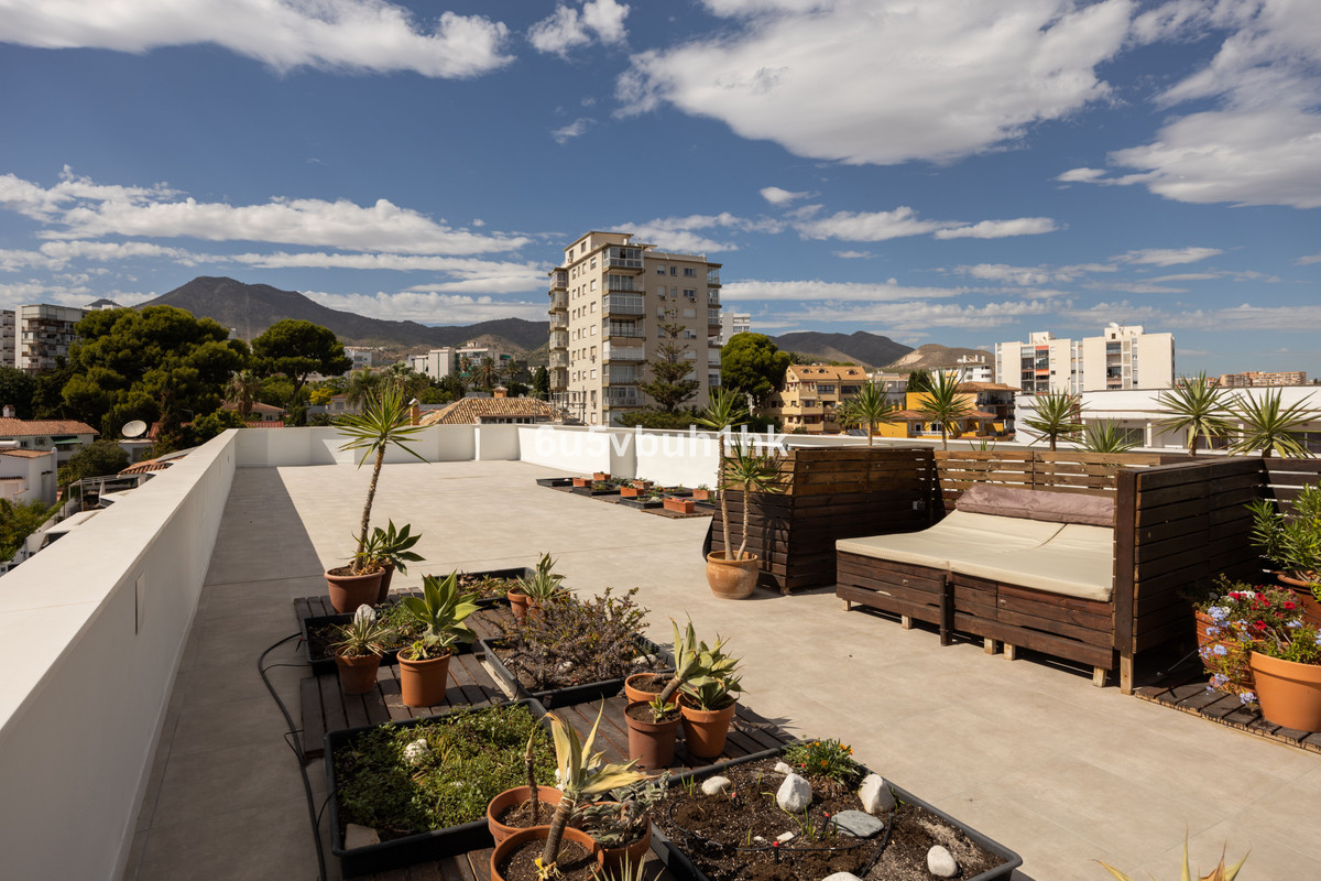 Appartement te koop in Benalmadena Costa | 2 slaapkamers H5485972