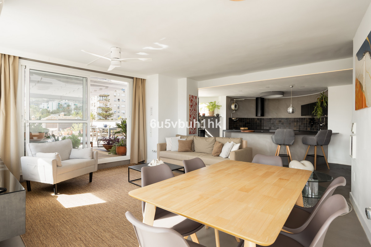 Appartement te koop in Benalmadena Costa | 2 slaapkamers H5485972