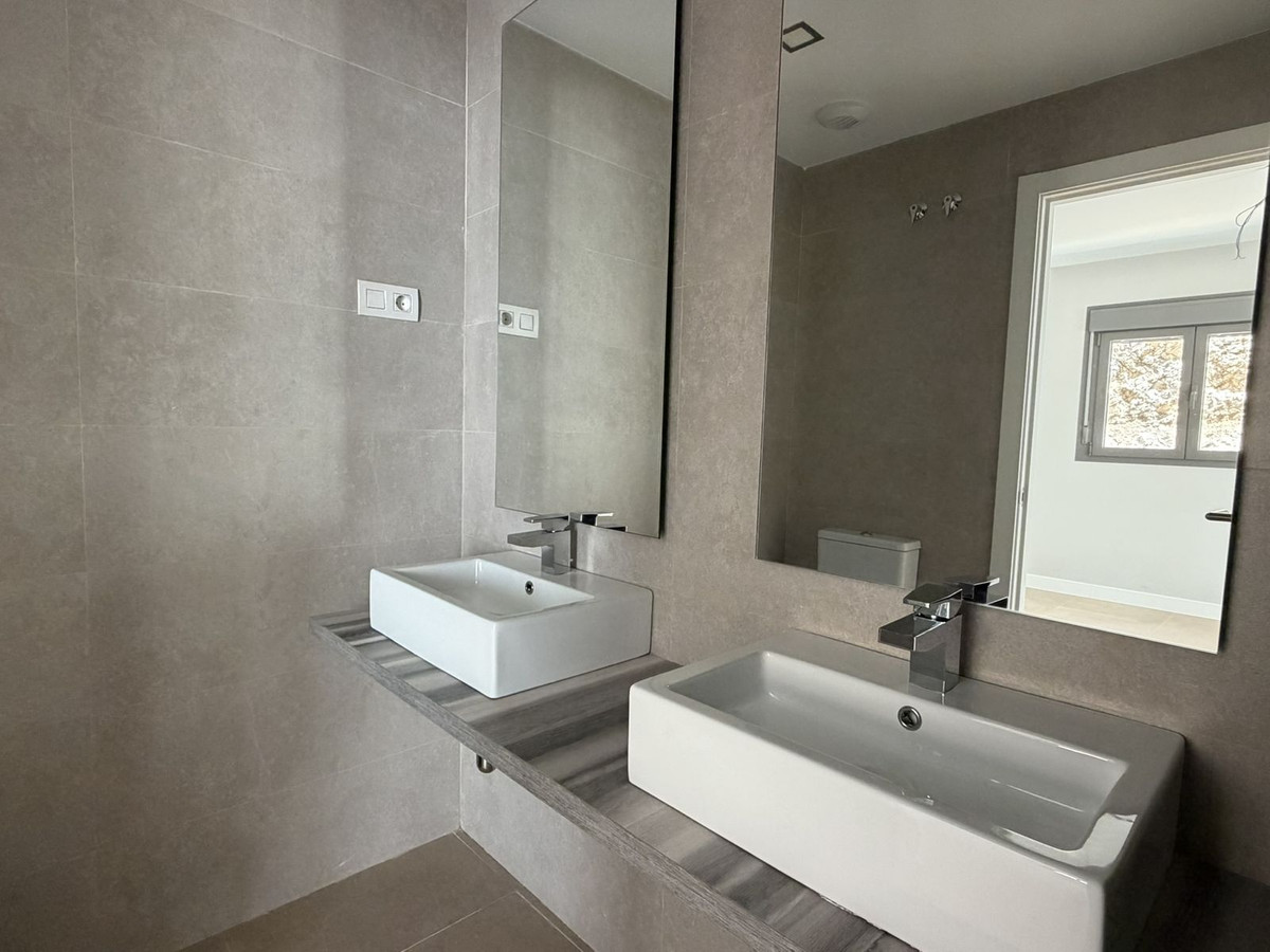 Commercieel te koop in Benalmadena Pueblo | 3 slaapkamers H5457478
