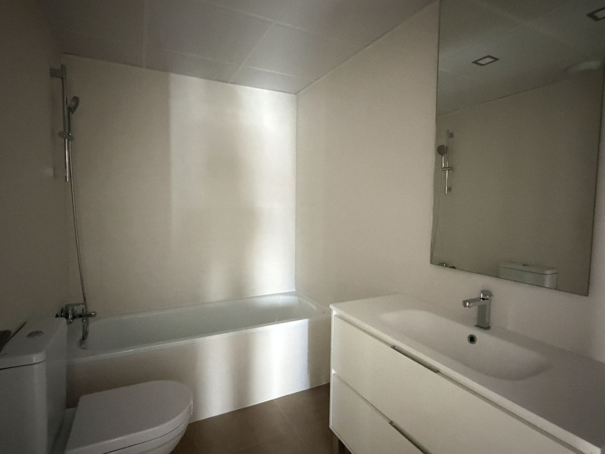 Commercieel te koop in Benalmadena Pueblo | 3 slaapkamers H5457478