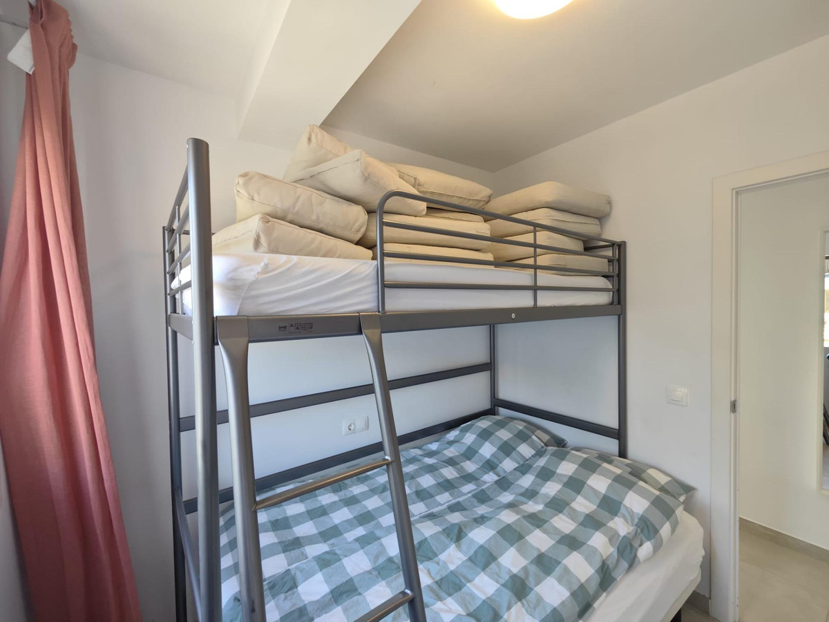 Commercieel te koop in Cabo Roig | 3 slaapkamers H5453623