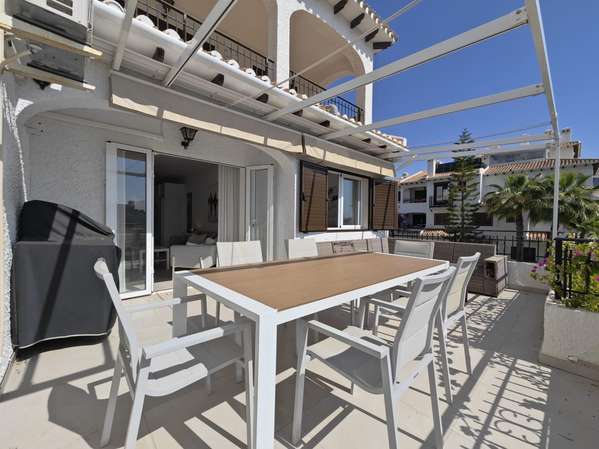 Commercieel te koop in Cabo Roig | 3 slaapkamers H5453623