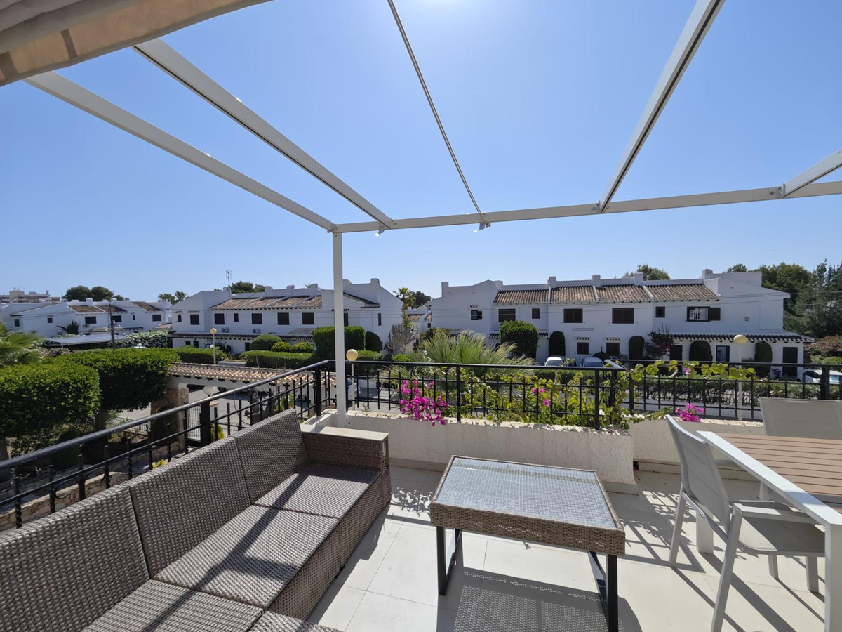 Commercieel te koop in Cabo Roig | 3 slaapkamers H5453623