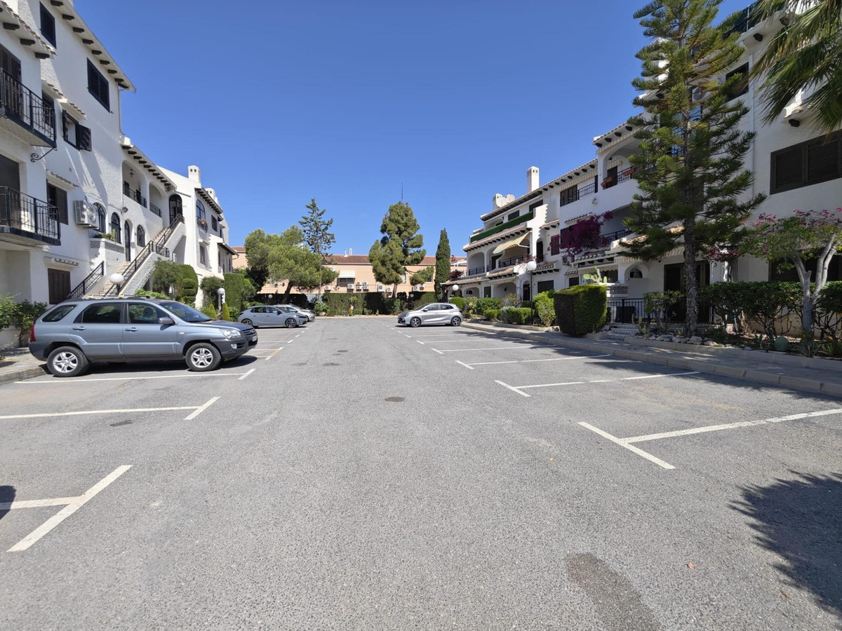 Commercieel te koop in Cabo Roig | 3 slaapkamers H5453623