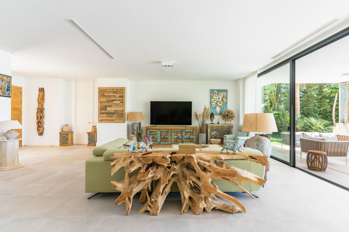 Appartement te koop in Cabopino | 5 slaapkamers H5339008