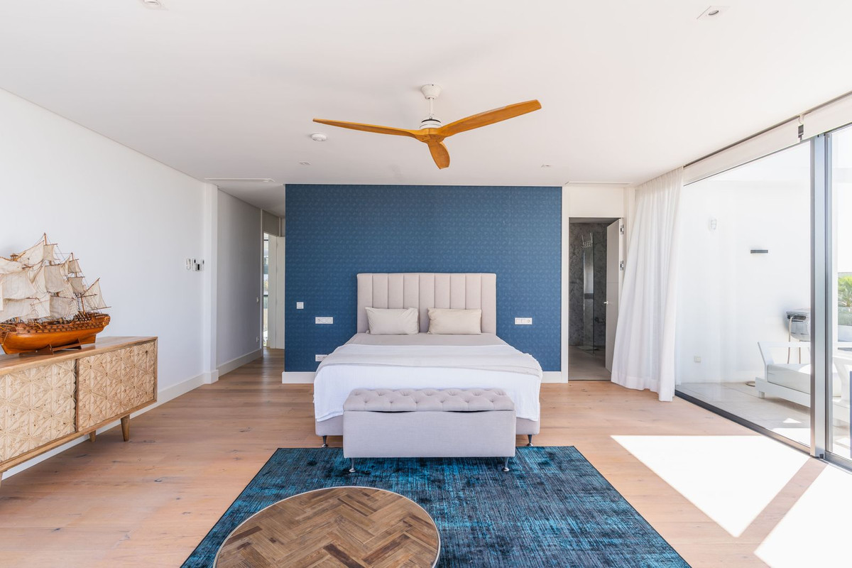 Appartement te koop in Cabopino | 5 slaapkamers H5339008