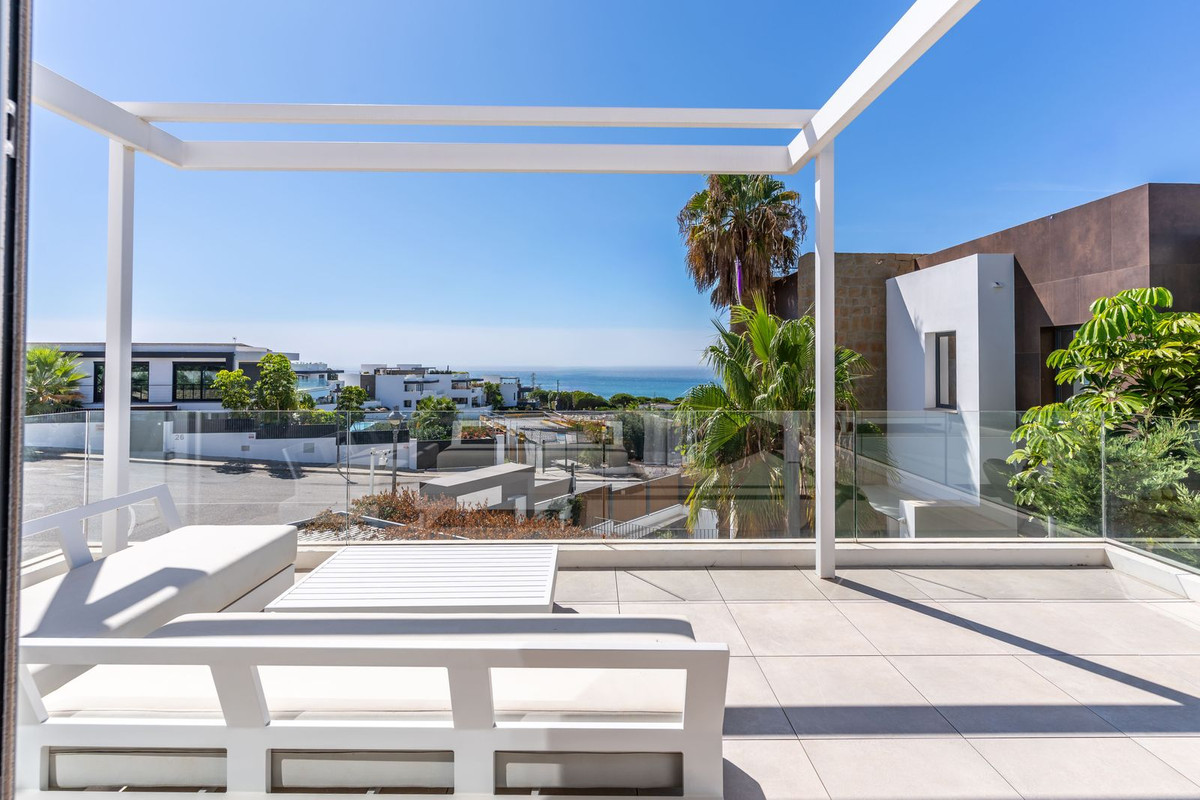 Appartement te koop in Cabopino | 5 slaapkamers H5339008