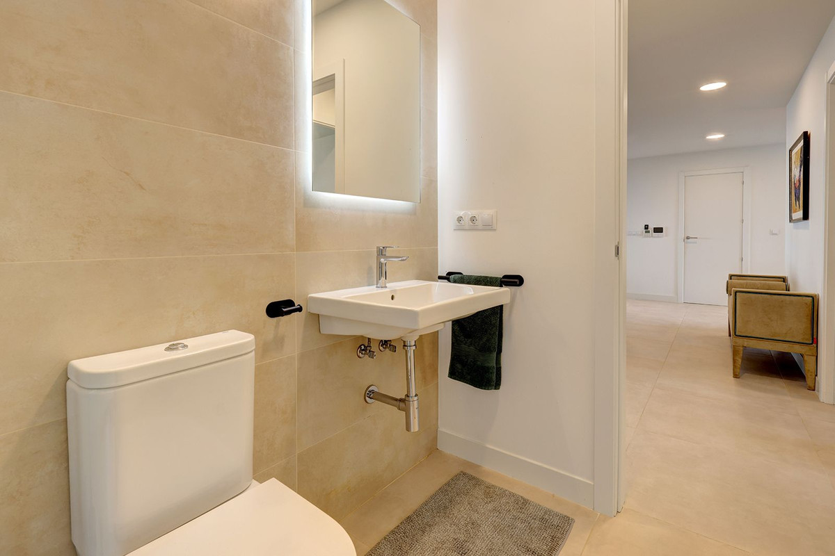 Appartement te koop in Casares | 3 slaapkamers H5299759