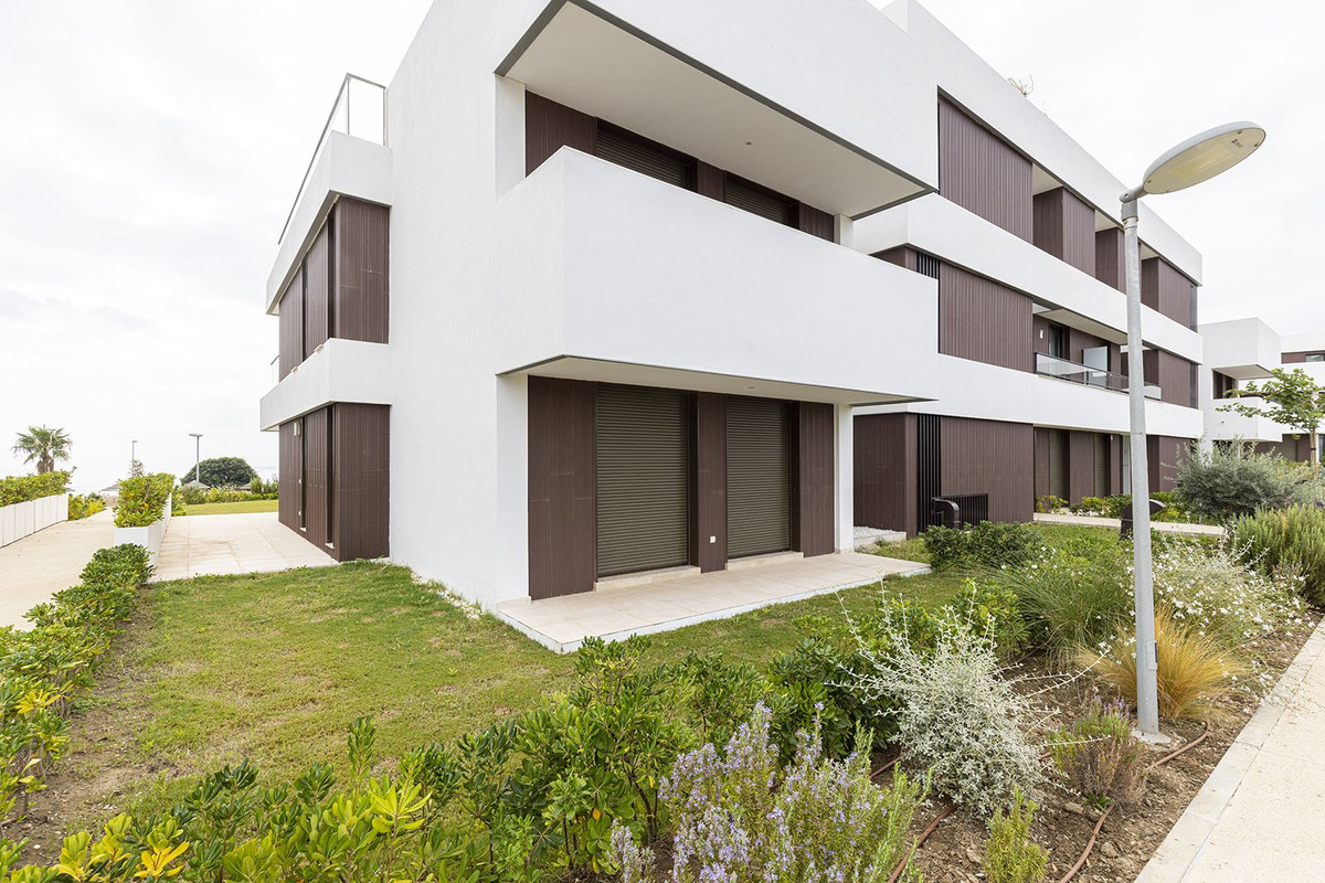 Appartement te koop in Casares | 3 slaapkamers H5299759