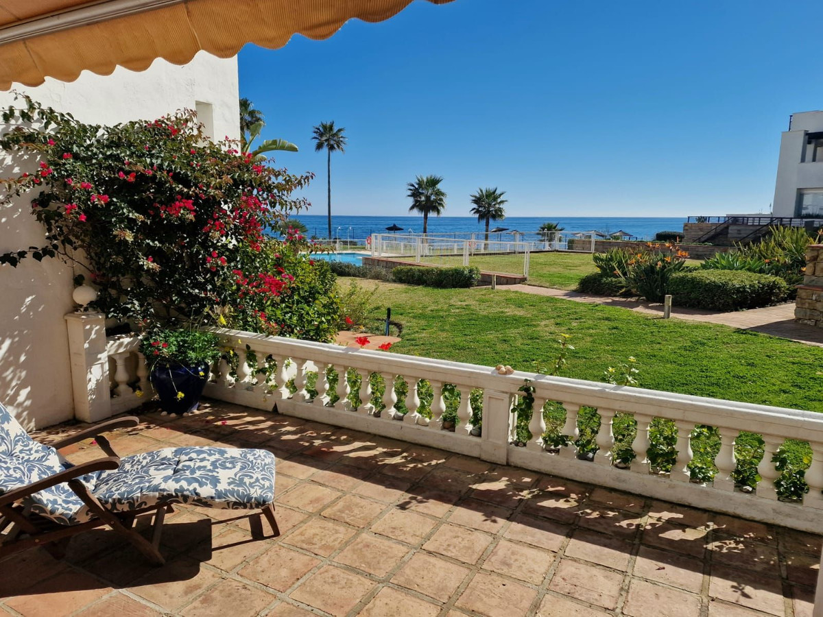 Huis te koop in Casares Playa | 2 slaapkamers H5286838