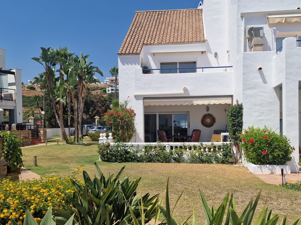 Huis te koop in Casares Playa | 2 slaapkamers H5286838
