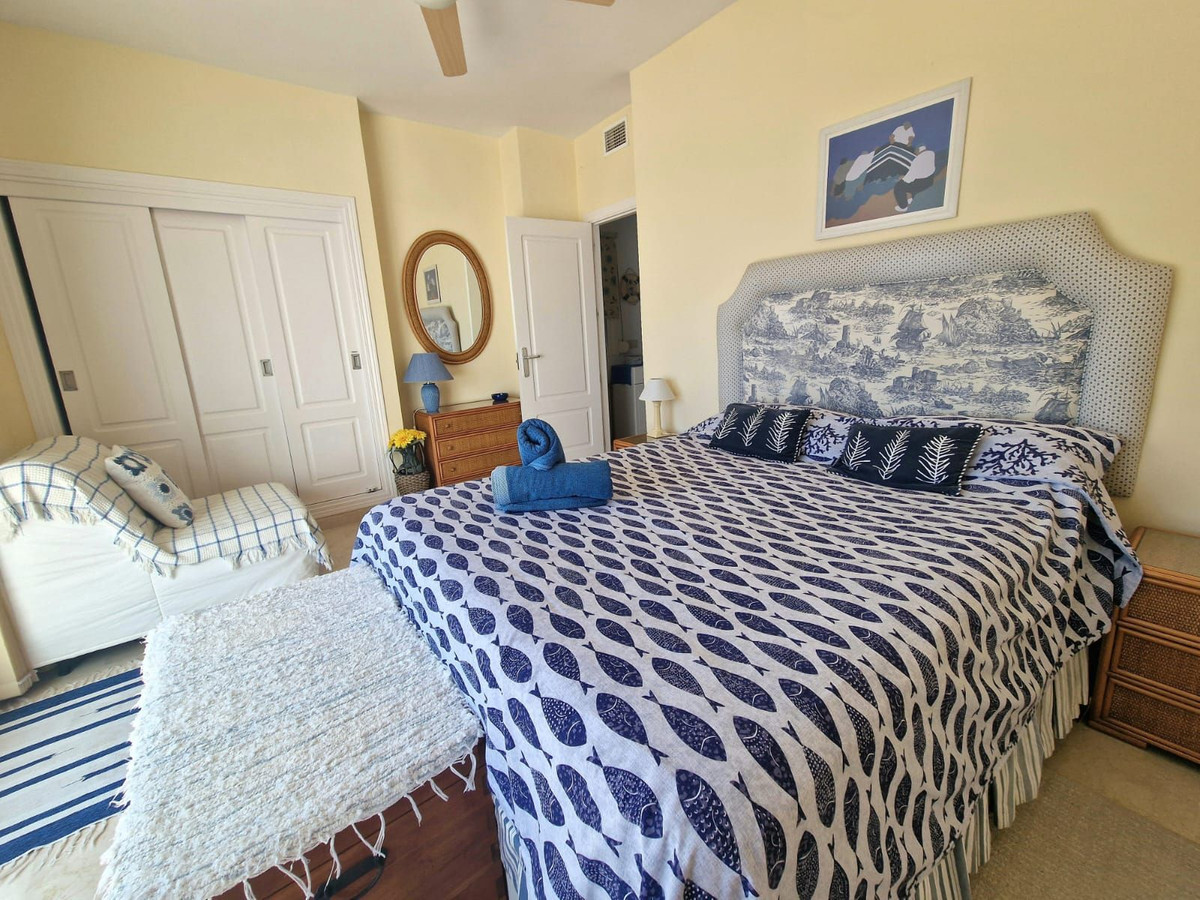 Huis te koop in Casares Playa | 2 slaapkamers H5286838