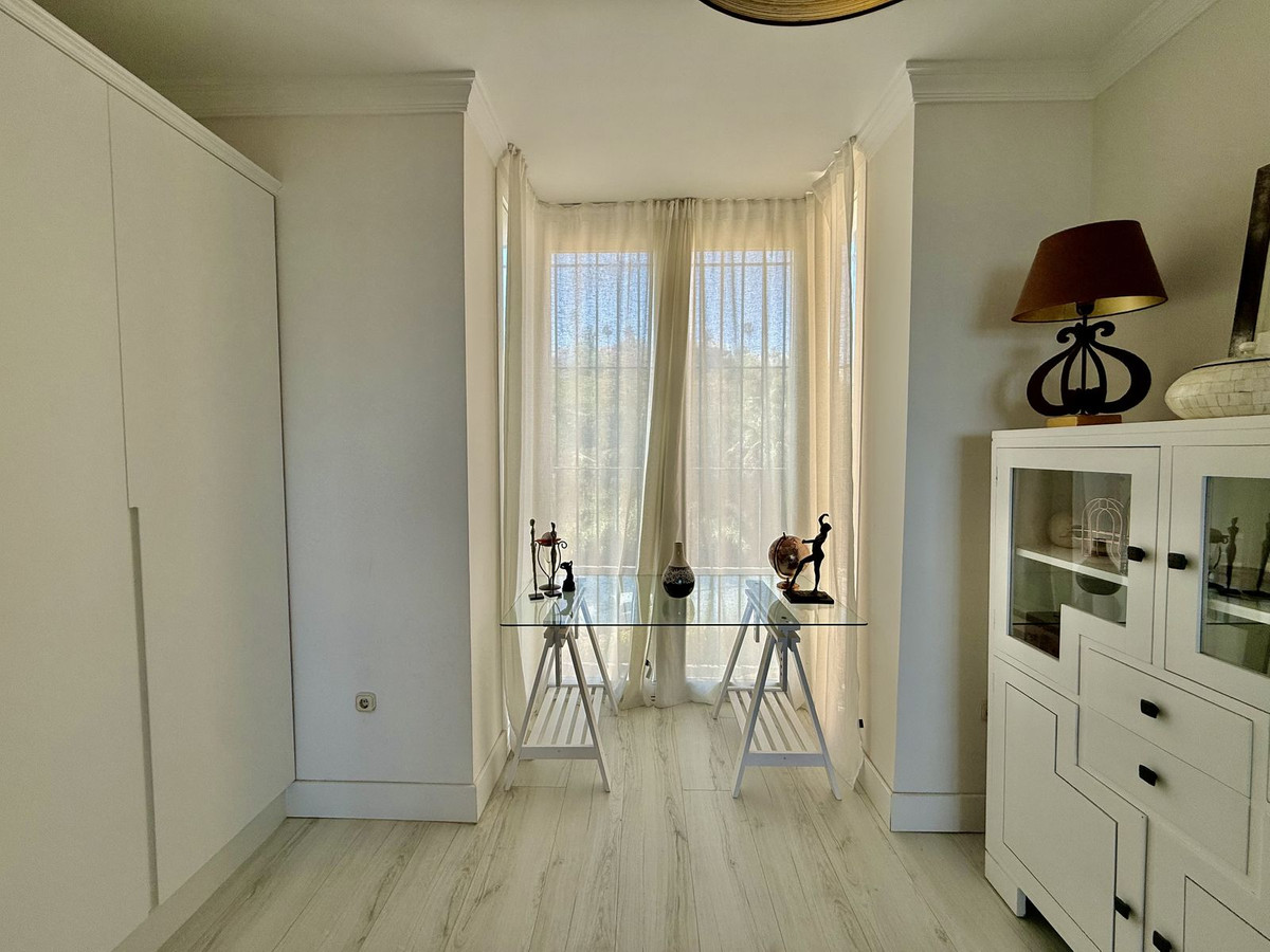 Appartement te koop in Casares Playa | 3 slaapkamers H5431978
